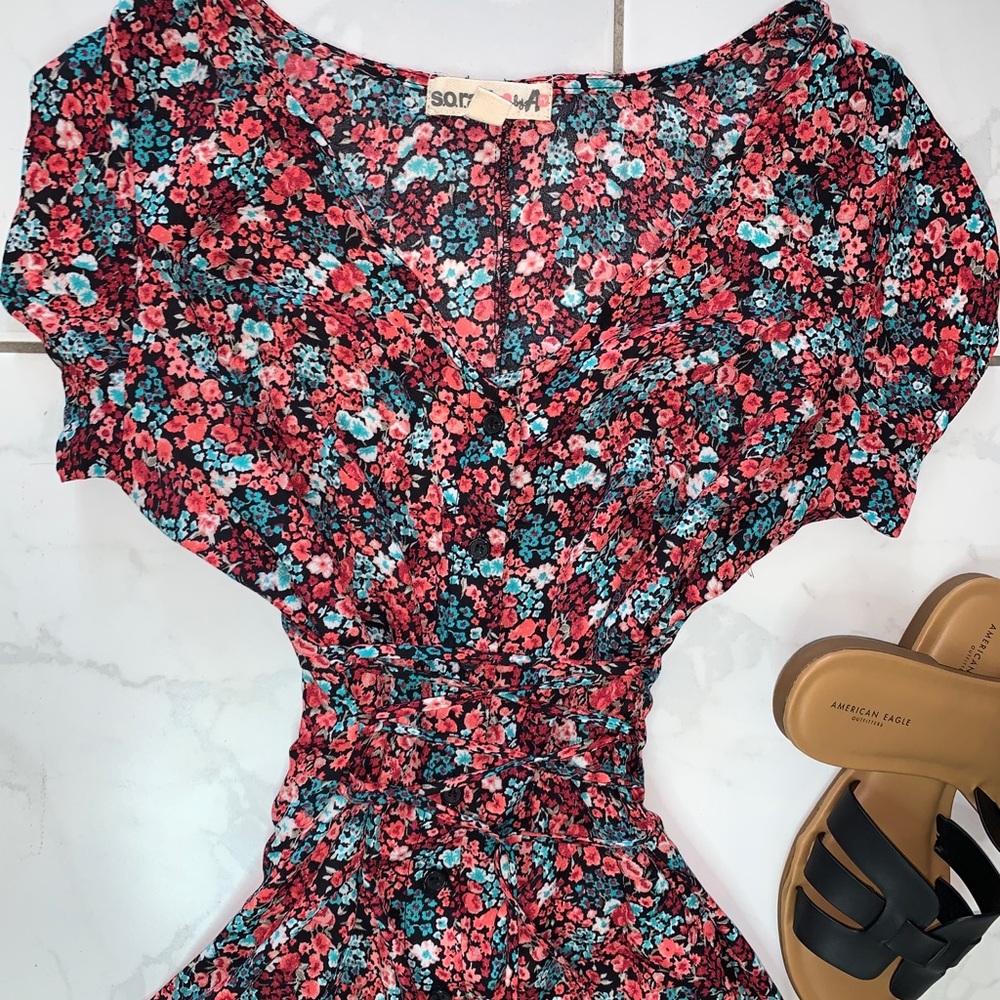 Floral dress button up/criss cross waist, small - Picture 4 of 6